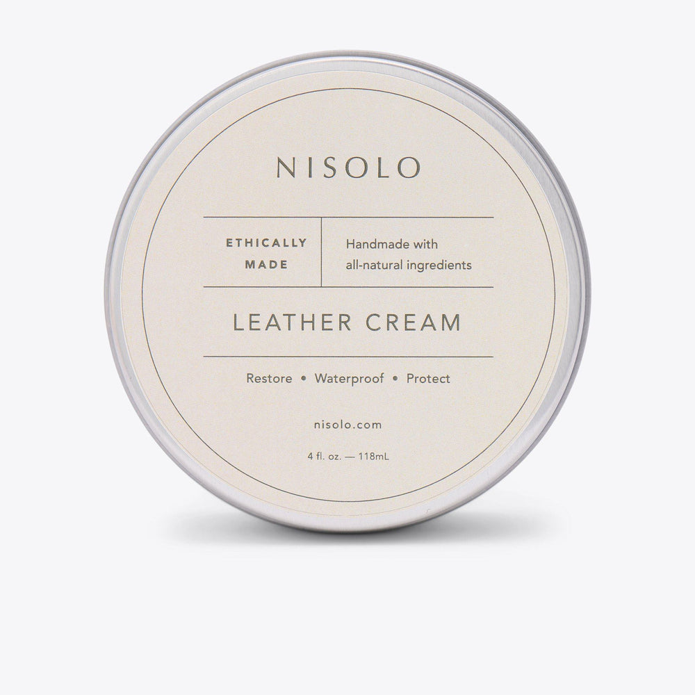 
                  
                    Smooth Leather Care Kit
                  
                