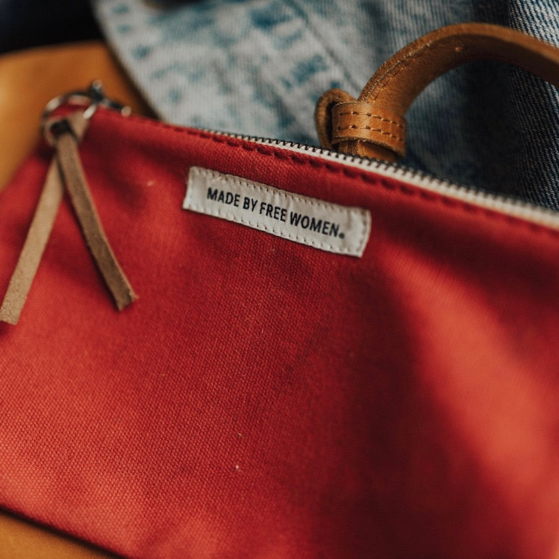 
                  
                    POUCH RED by MADE FREE®
                  
                