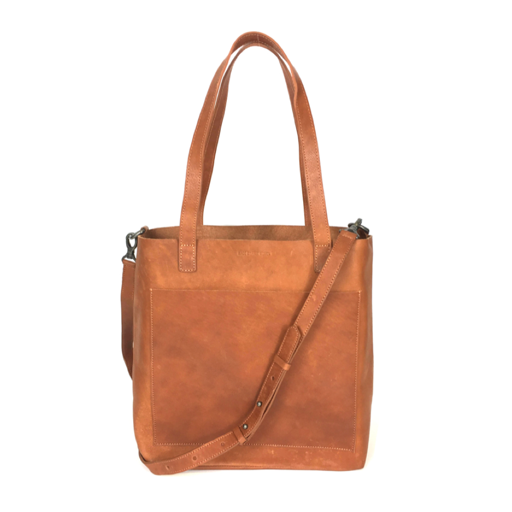 
                  
                    DAY TOTE LEATHER MEDIUM CAMEL by MADE FREE®
                  
                