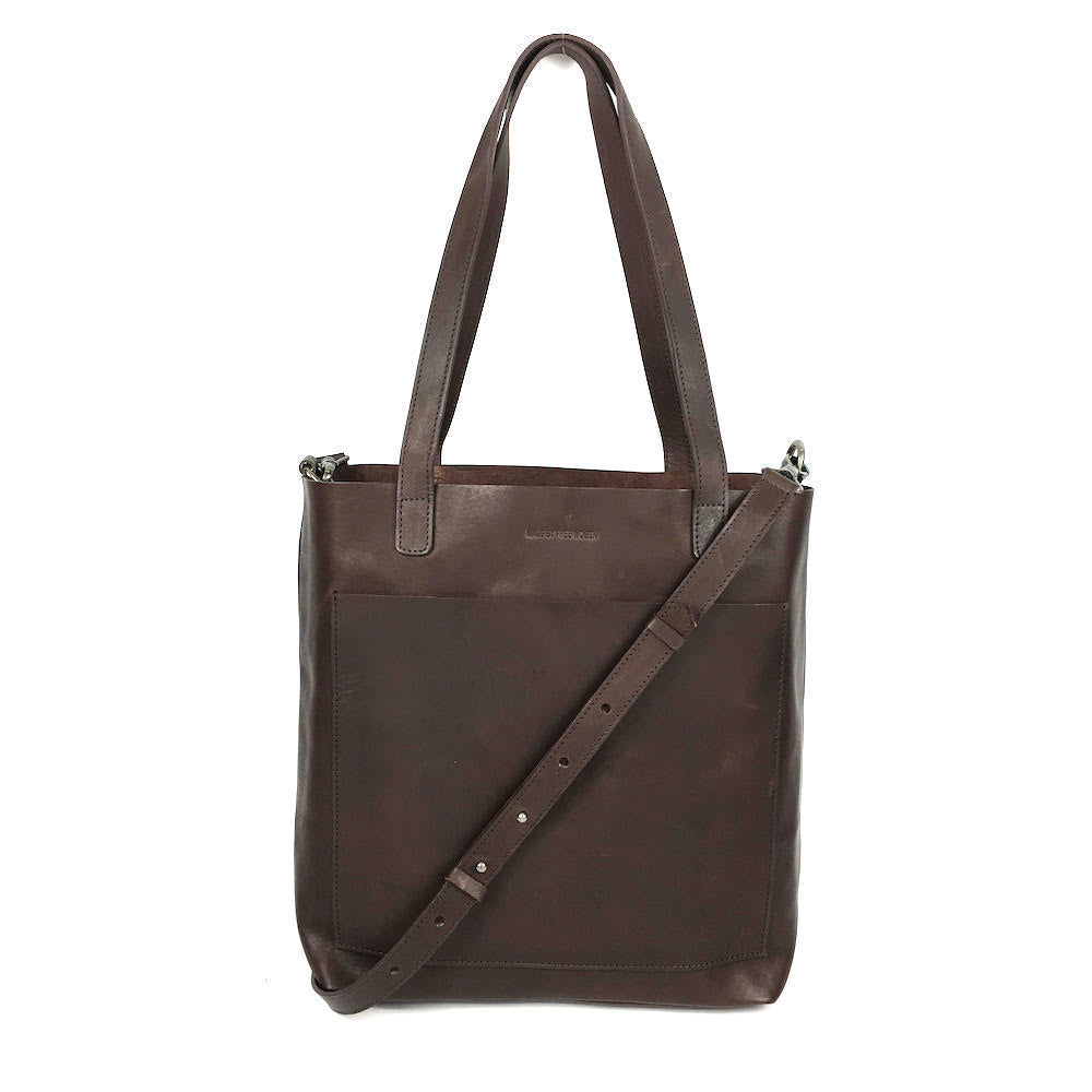 
                  
                    DAY TOTE LEATHER MEDIUM BROWN by MADE FREE®
                  
                