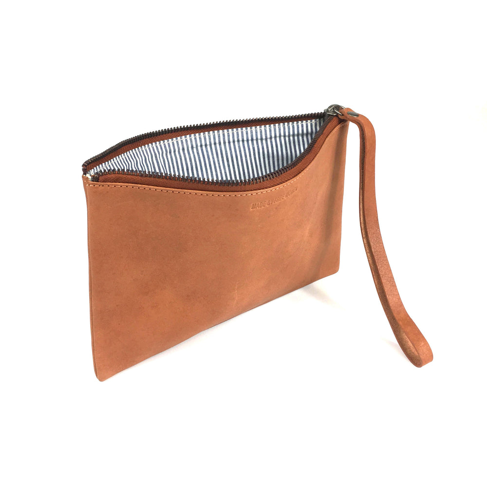 
                  
                    LEATHER CLUTCH CAMEL by MADE FREE®
                  
                