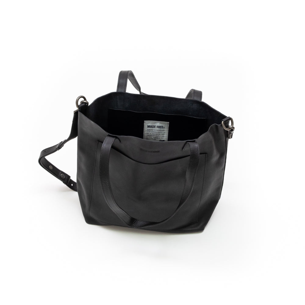 
                  
                    DAY TOTE LEATHER MEDIUM BLACK by MADE FREE®
                  
                