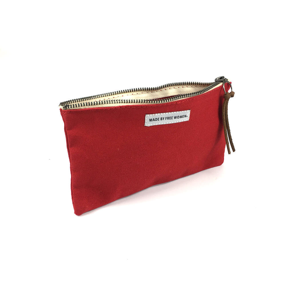 
                  
                    POUCH RED by MADE FREE®
                  
                