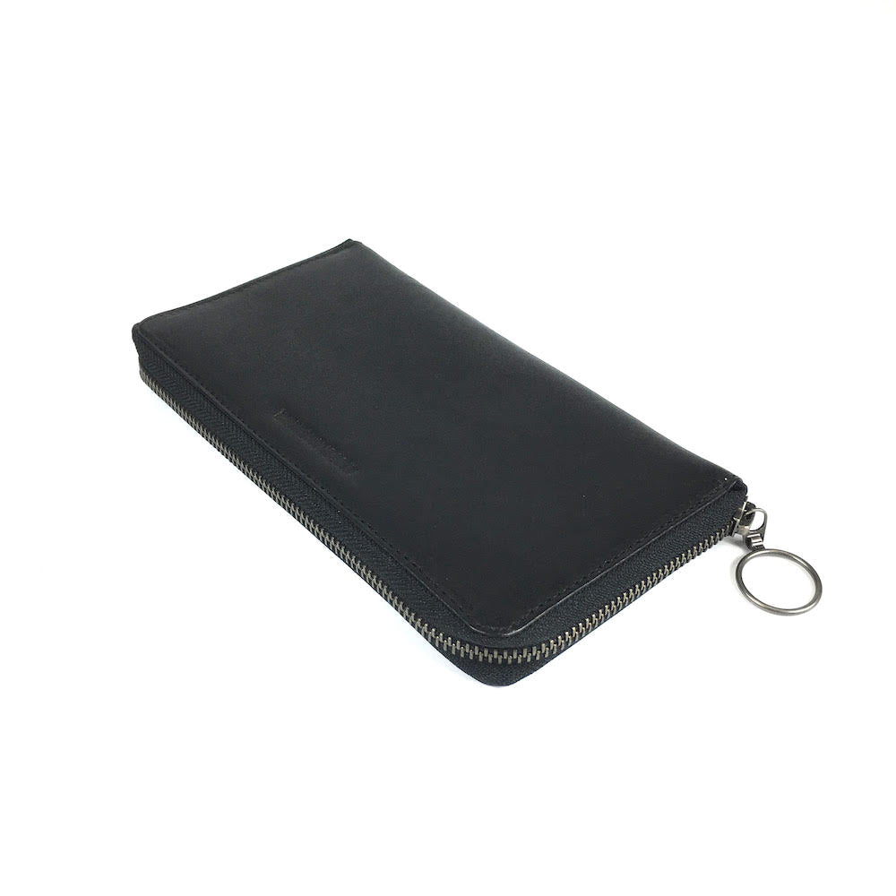 ZIP WALLET BLACK by MADE FREE®