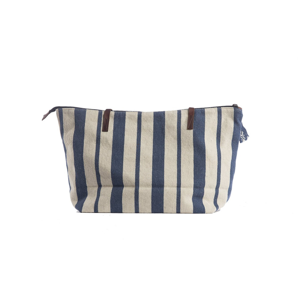 
                  
                    Catchall Shoulder Bag in Azure
                  
                