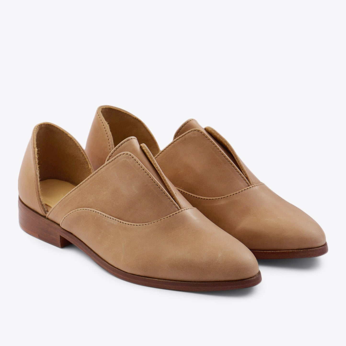
                  
                    Emma d'Orsay Oxford Almond
                  
                