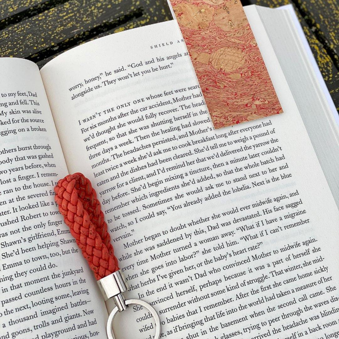 
                  
                    Urban Keychain
                  
                