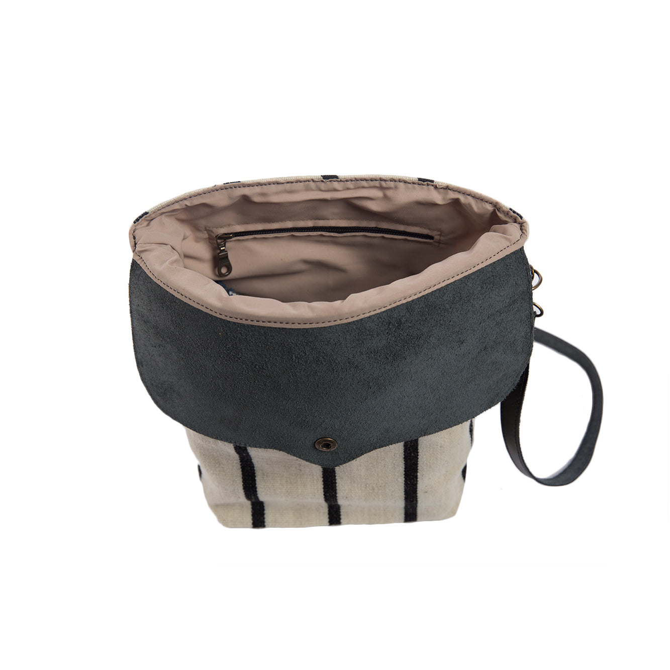 
                  
                    Serendipity Crossbody in Onyx
                  
                