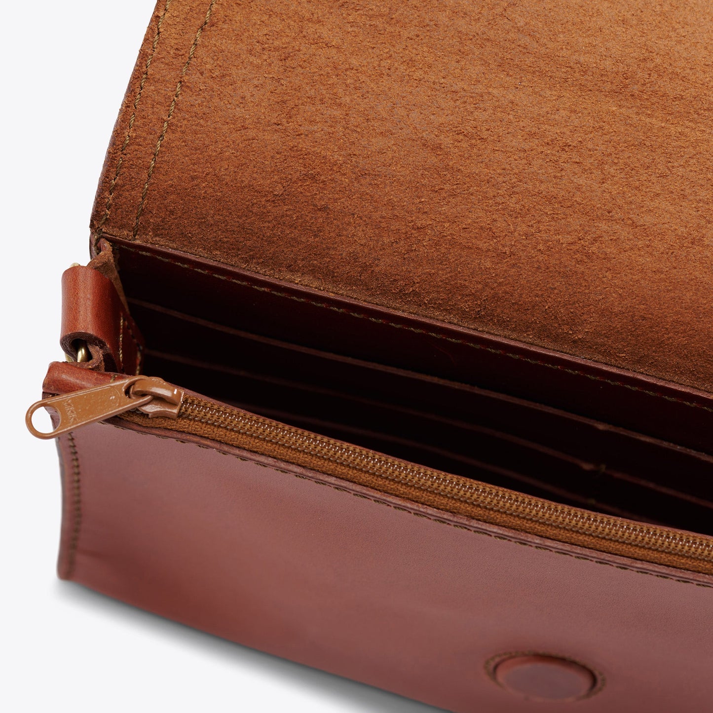 
                  
                    Cleo Convertible Crossbody Woven Brandy
                  
                