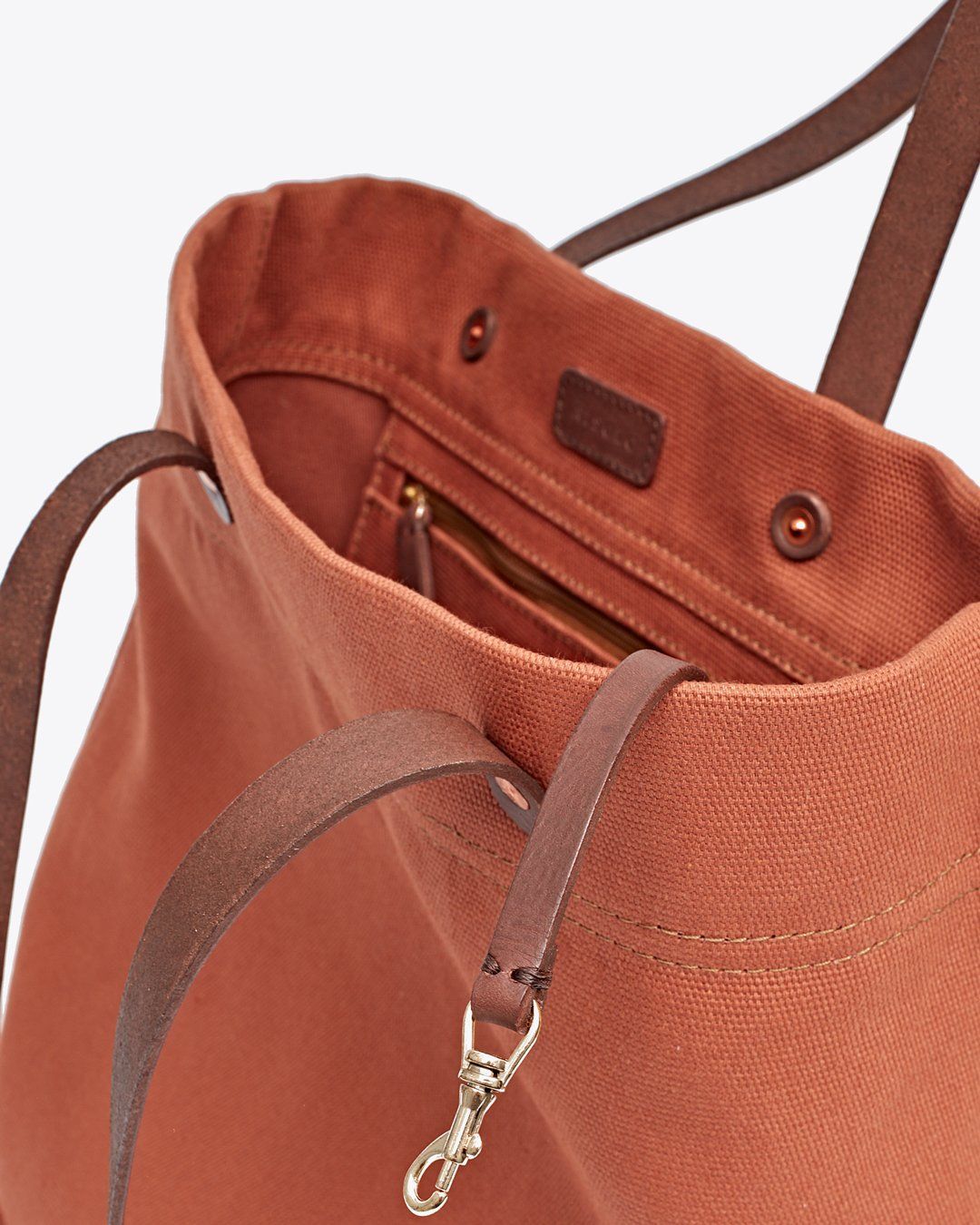 
                  
                    Canvas Tote Amber
                  
                