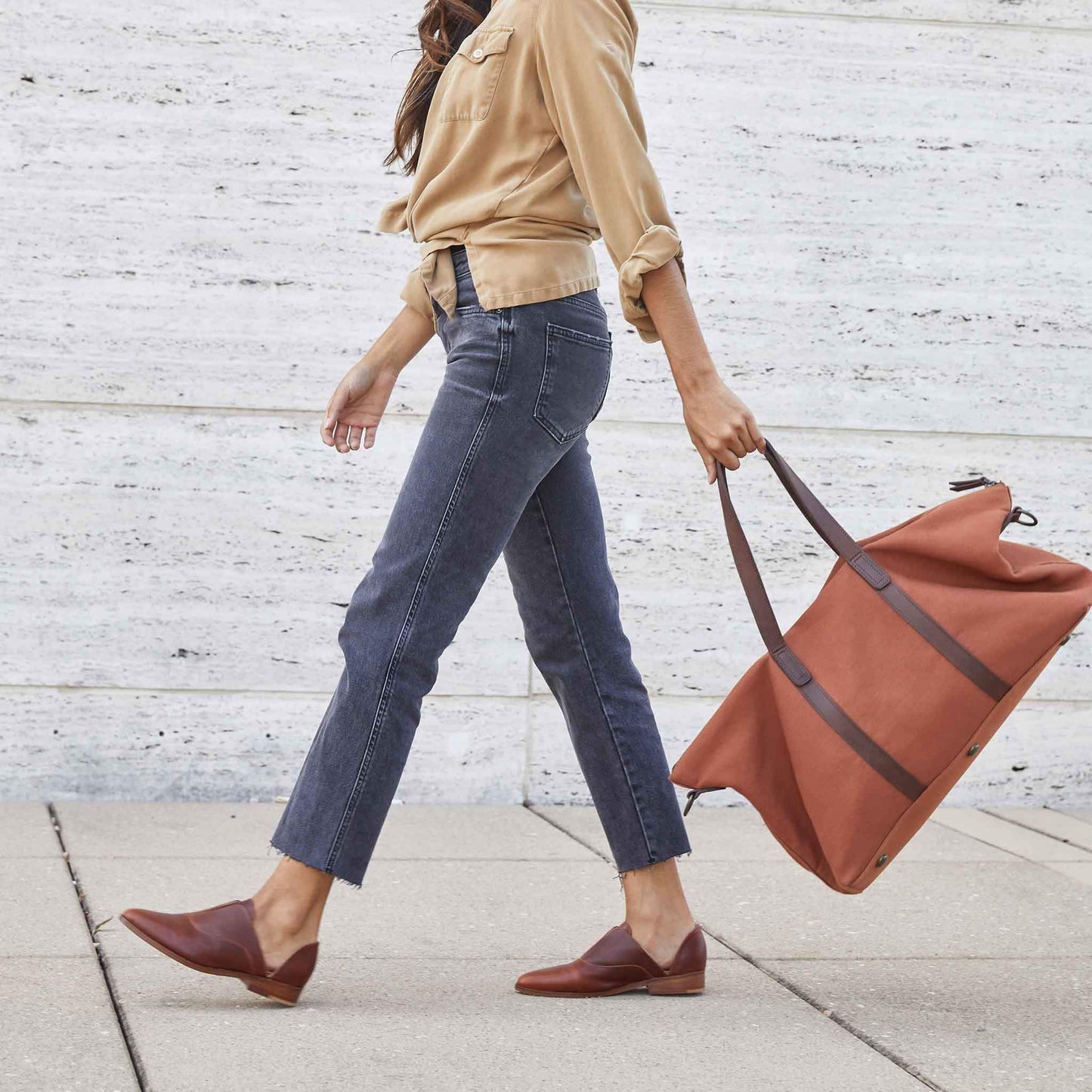 
                  
                    Canvas Weekender Amber
                  
                