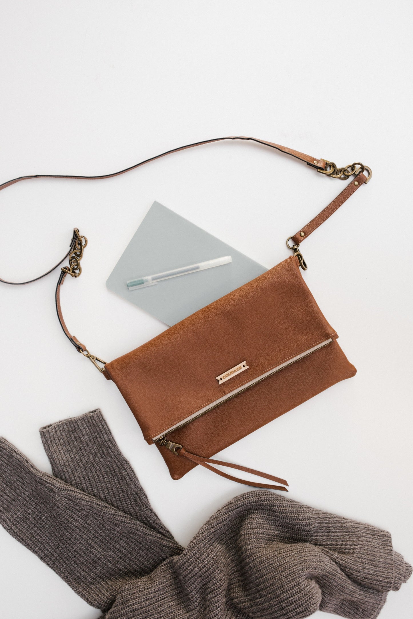 
                  
                    DREAMER foldover bag | HAZELNUT by Carry Courage
                  
                