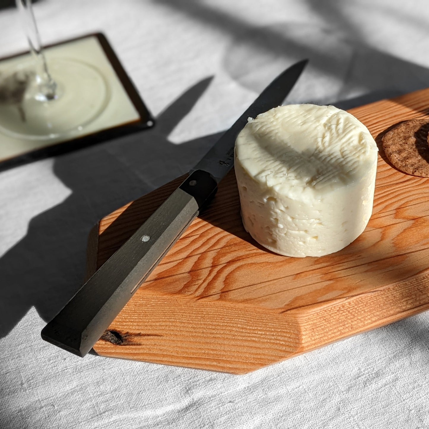 
                  
                    Diamond Platter by Formr
                  
                