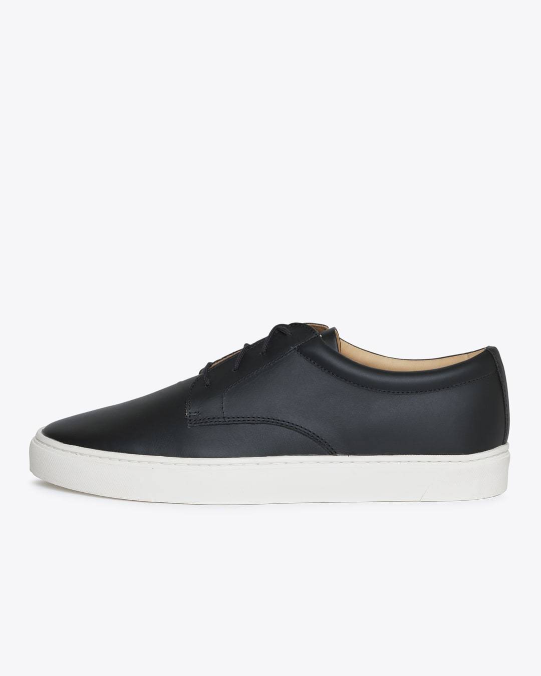 
                  
                    Diego Low Top Sneaker Black
                  
                