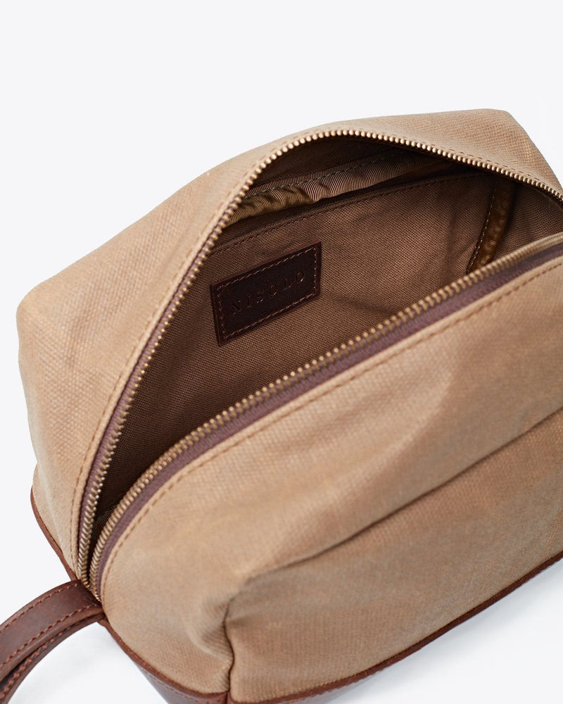 
                  
                    Durango Dopp Kit Waxed Canvas
                  
                