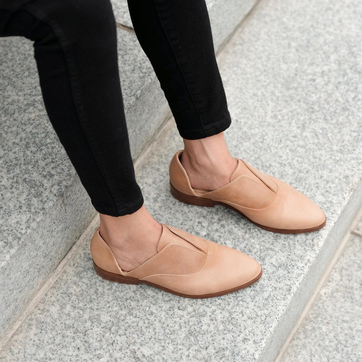 
                  
                    Emma d'Orsay Oxford Almond
                  
                