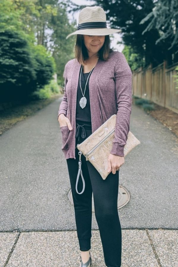 
                  
                    INVENTOR oversized clutch | SILVER by Carry Courage
                  
                