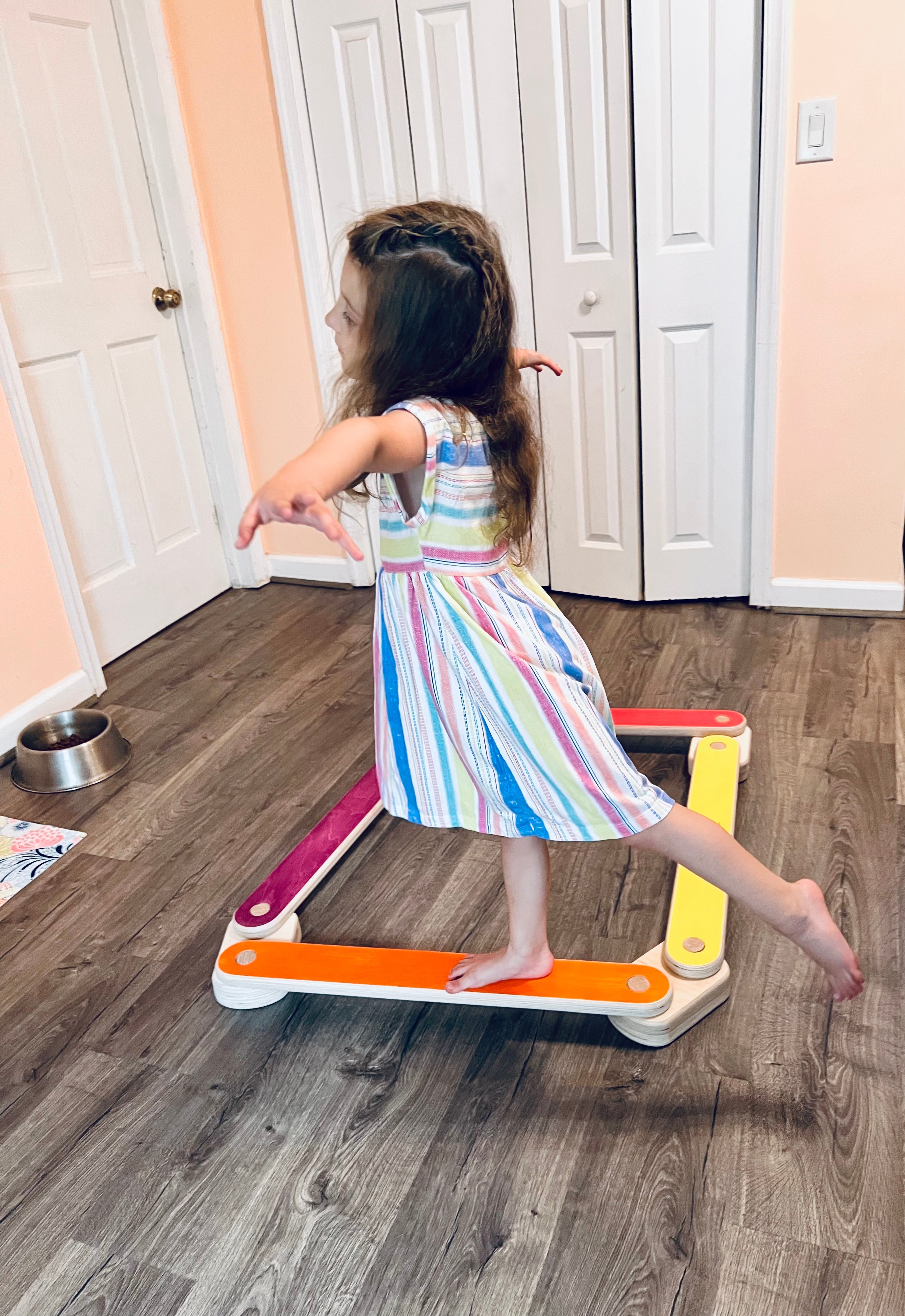 Montessori Wooden Balance Board for Kids - Develop Coordination and Balance  – Bunny Hopkins