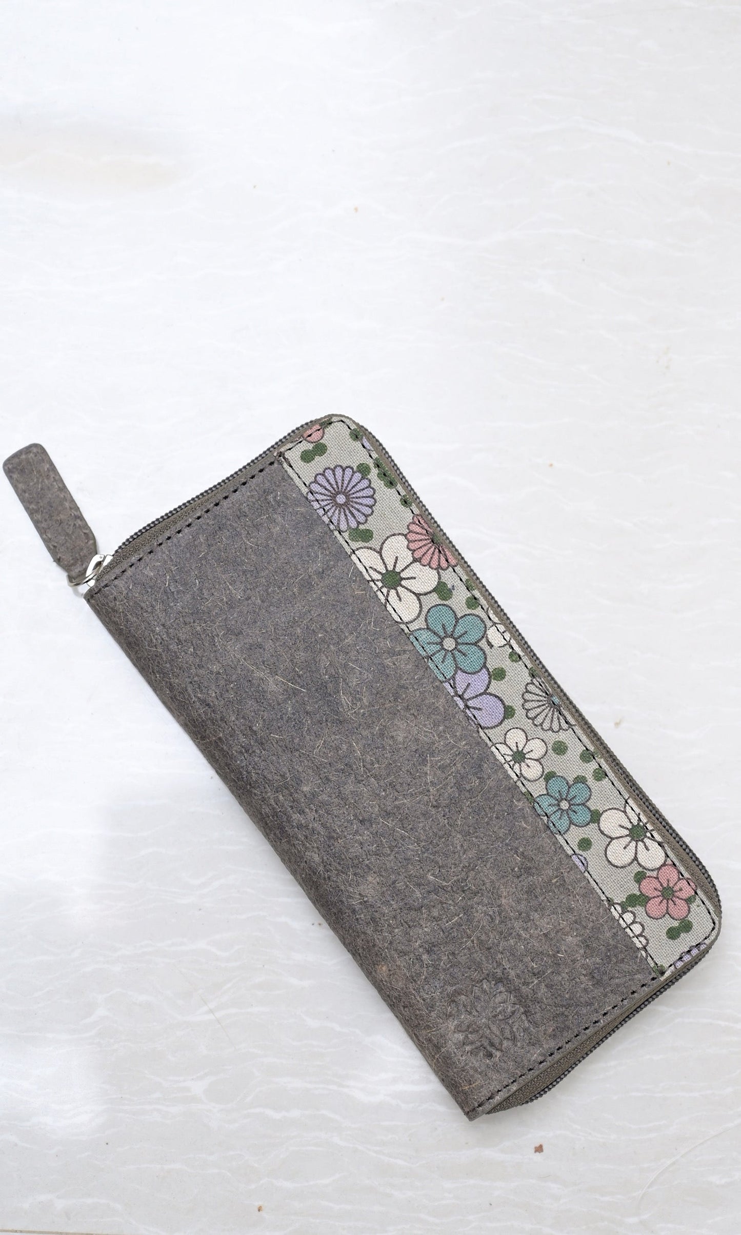 
                  
                    Natural Floral Wallet by Zenkindstore
                  
                