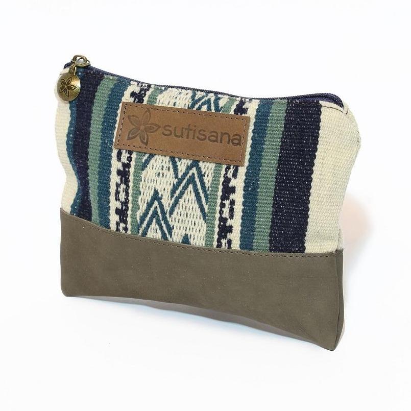 
                  
                    Pouchlet in Vintage
                  
                
