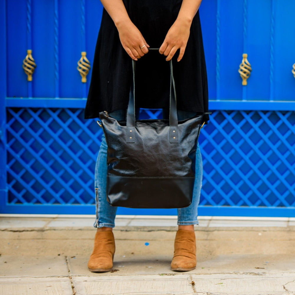 
                  
                    Leather Classic in Black on Black
                  
                