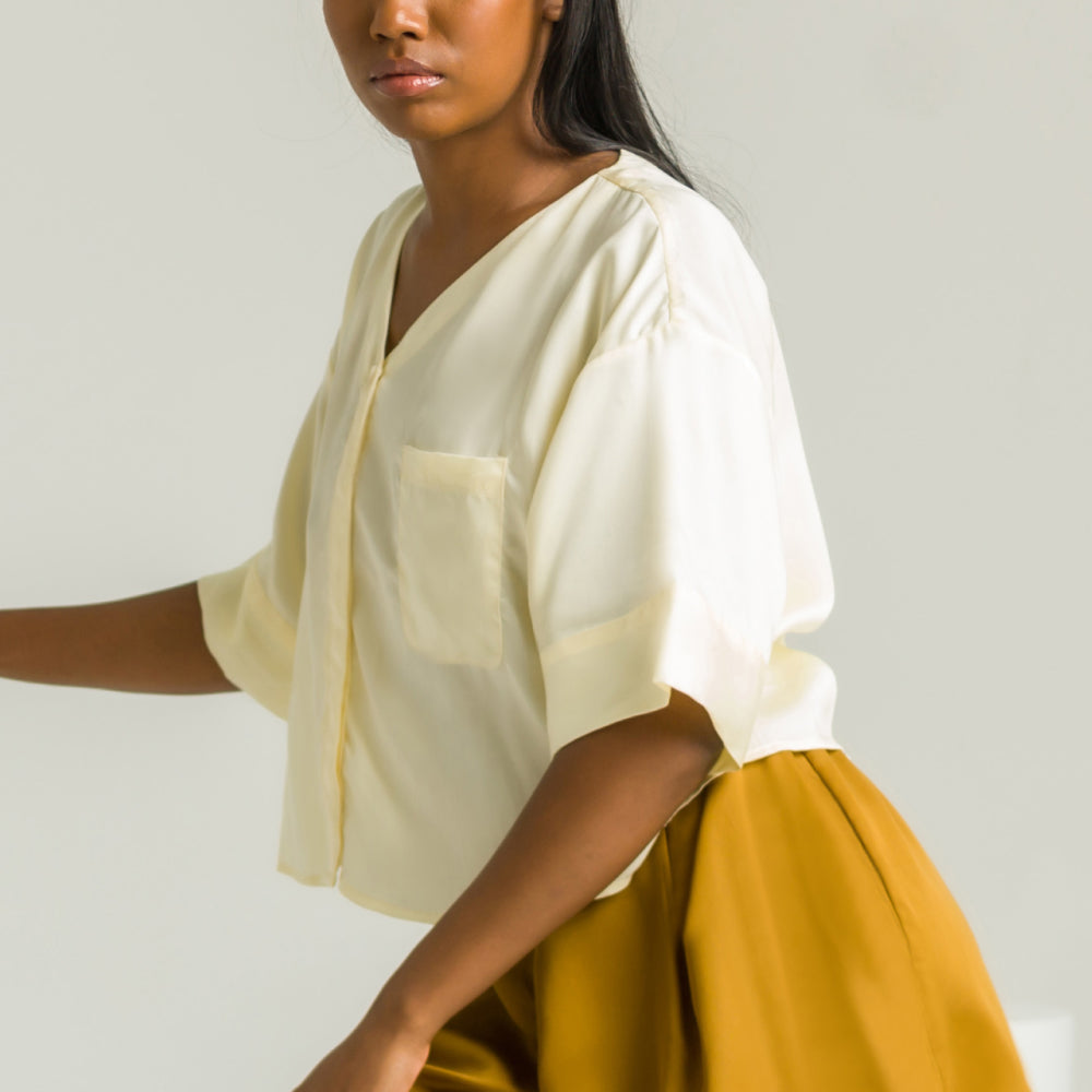 Sateen Short Sleeve Shirt by ettitude