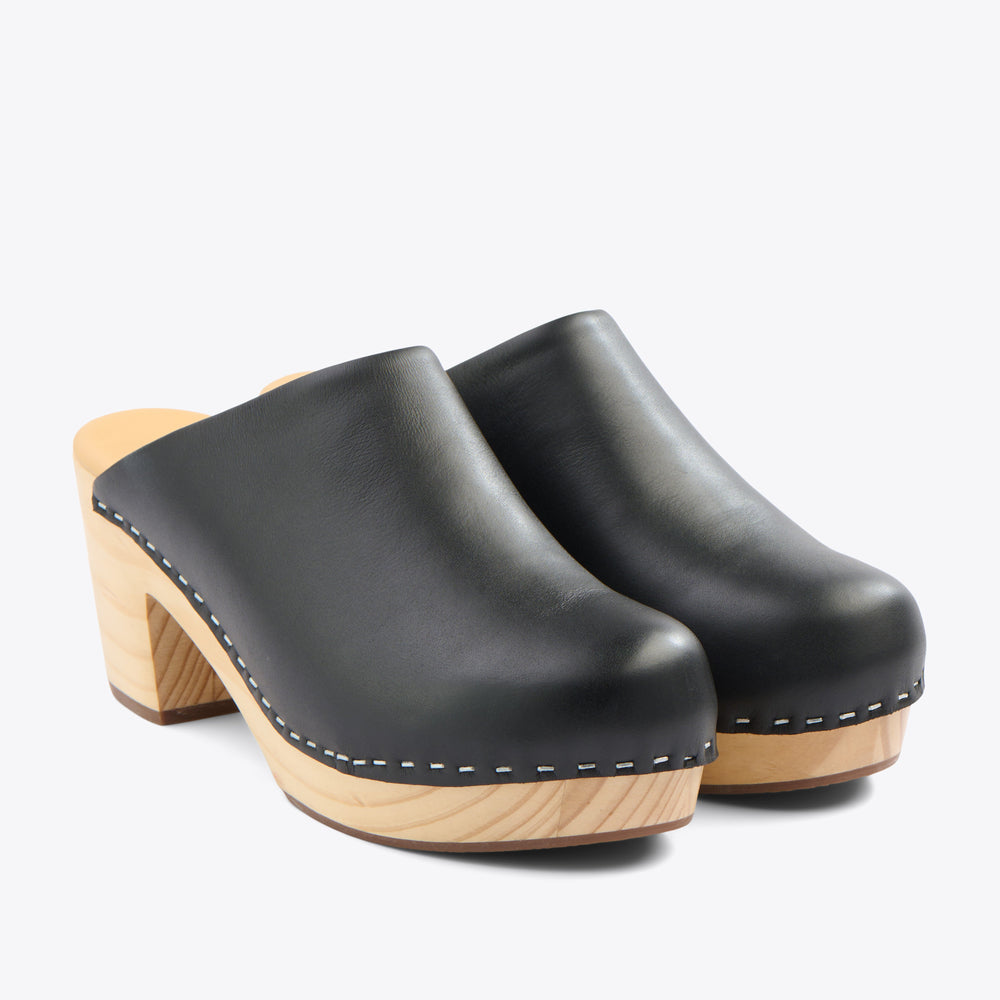 All-Day Heeled Clog Black