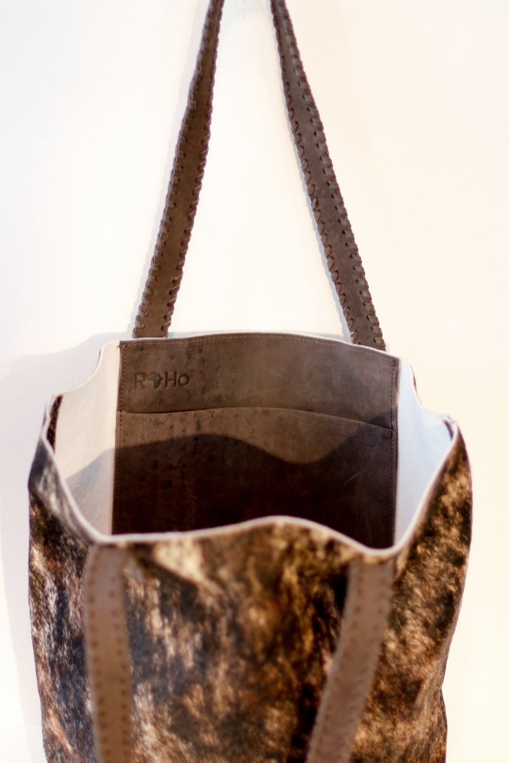 
                  
                    Tsavo Tote Brindle
                  
                