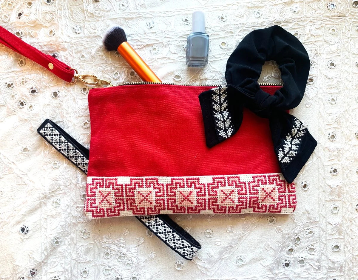 
                  
                    Accessories Gift Bundle - Red Tatreez Pouch
                  
                