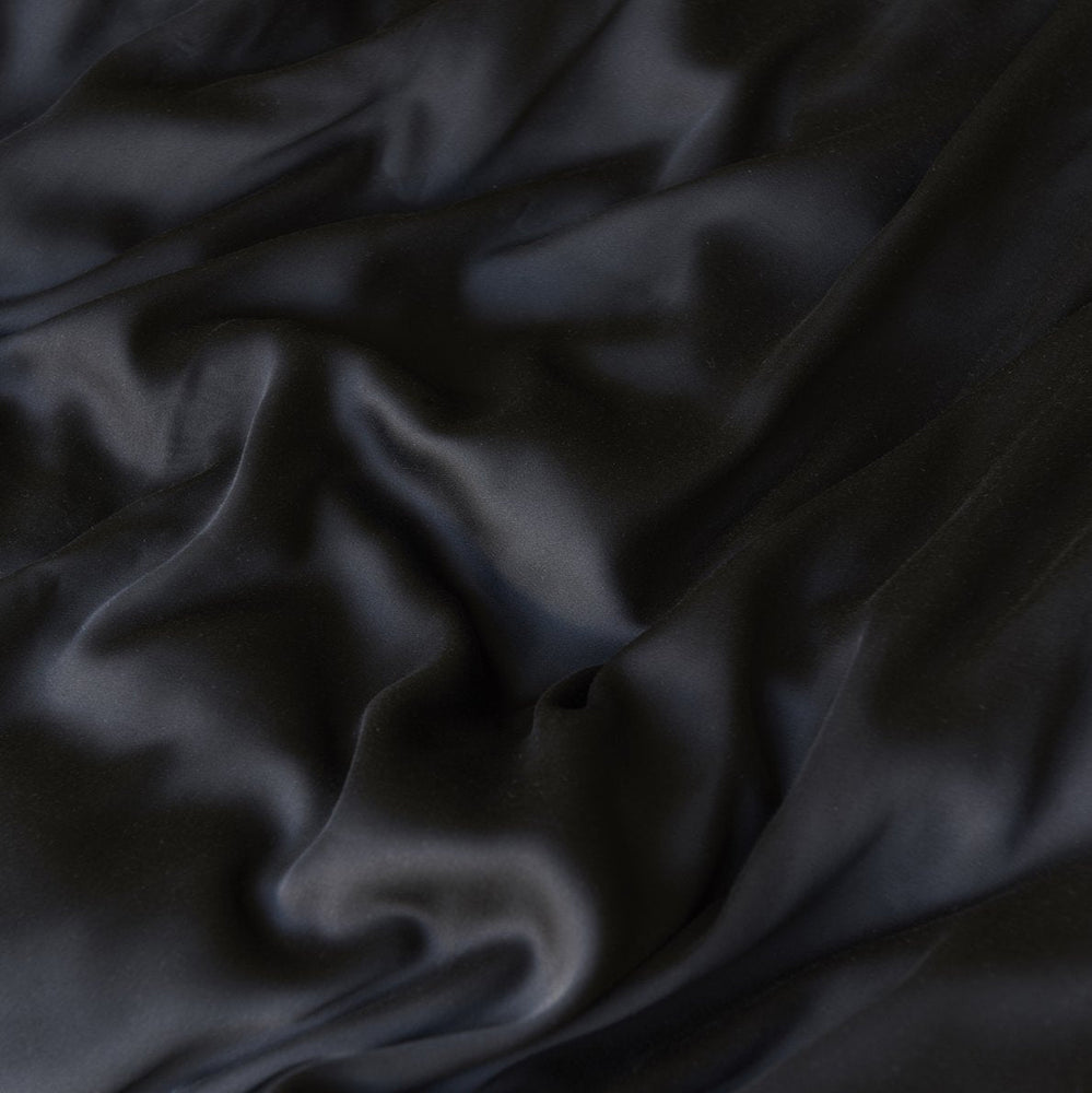 
                  
                    Signature Sateen Flat Sheet by ettitude
                  
                