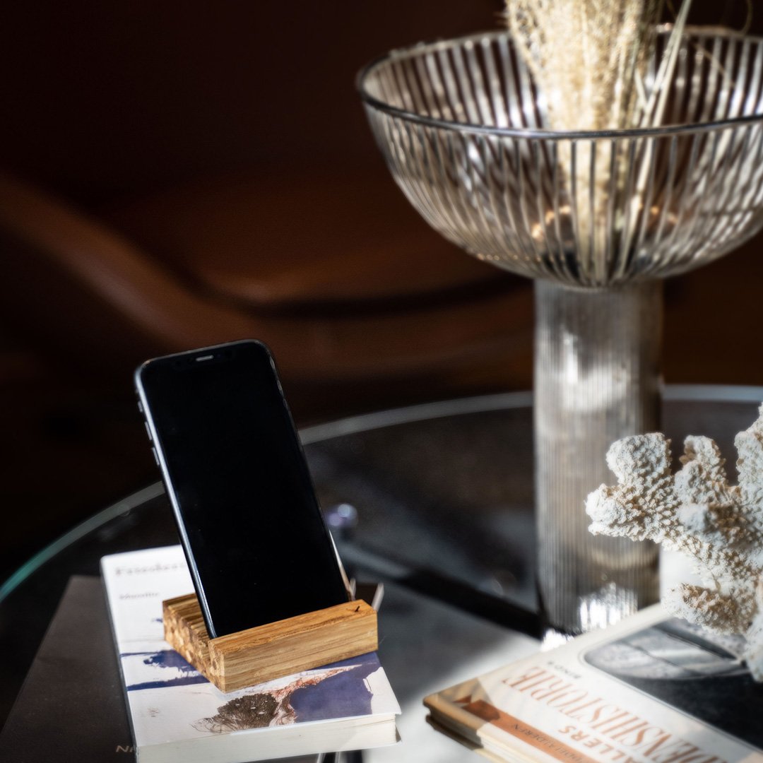 
                  
                    Phone Stand | Closed Loop Collection by EFFYDESK
                  
                