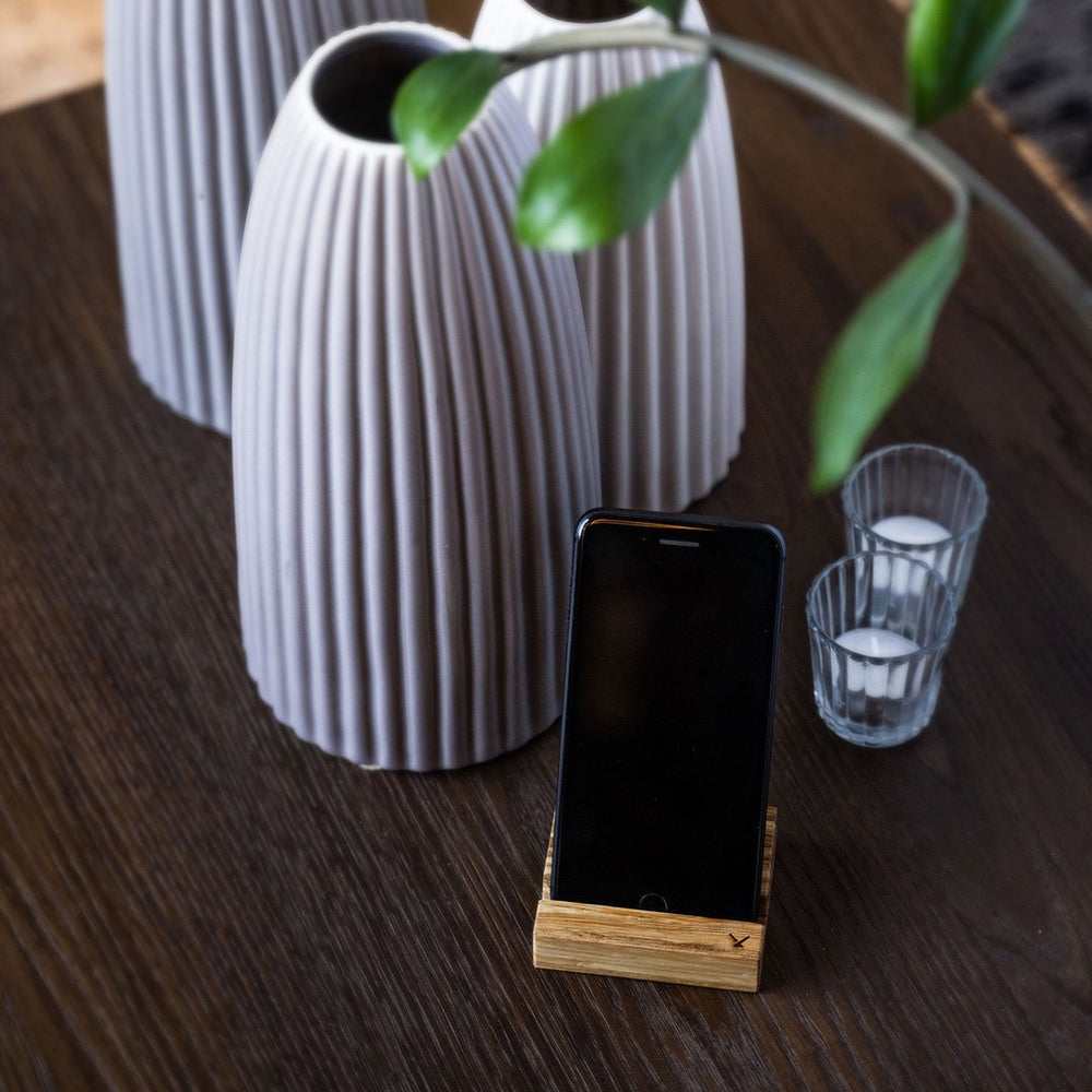 
                  
                    Phone Stand | Closed Loop Collection by EFFYDESK
                  
                