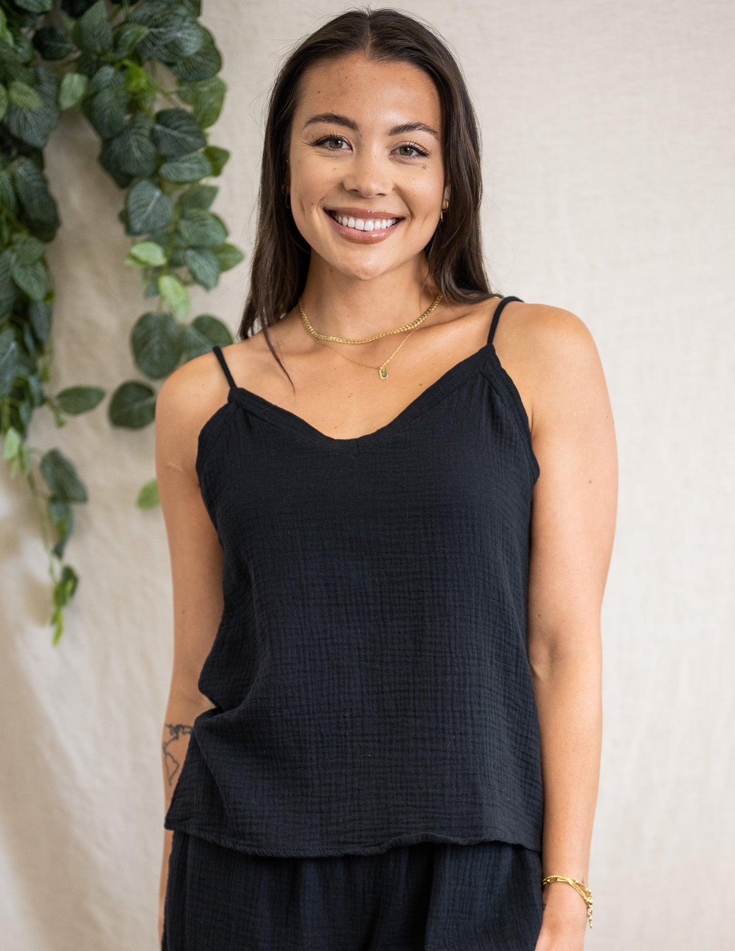 
                  
                    Cotton Gwenyth Tank by Sozy
                  
                