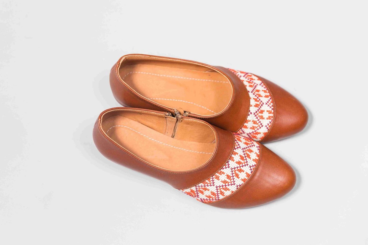 
                  
                    Tatreez Oxford - Camel and Orange
                  
                