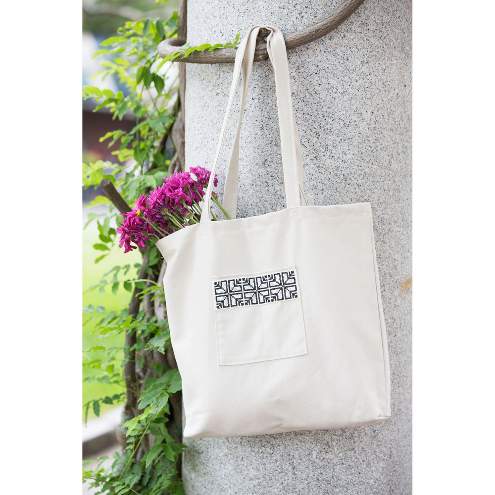 
                  
                    Fabric Market Tote - Cream
                  
                