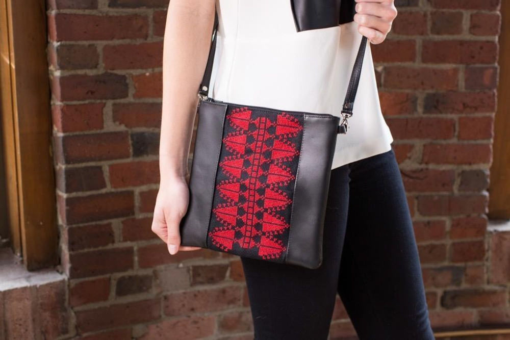 Cypress Crossbody - Red