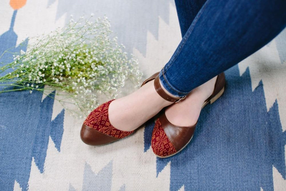 Carnation Dress Shoe - Chestnut Brown