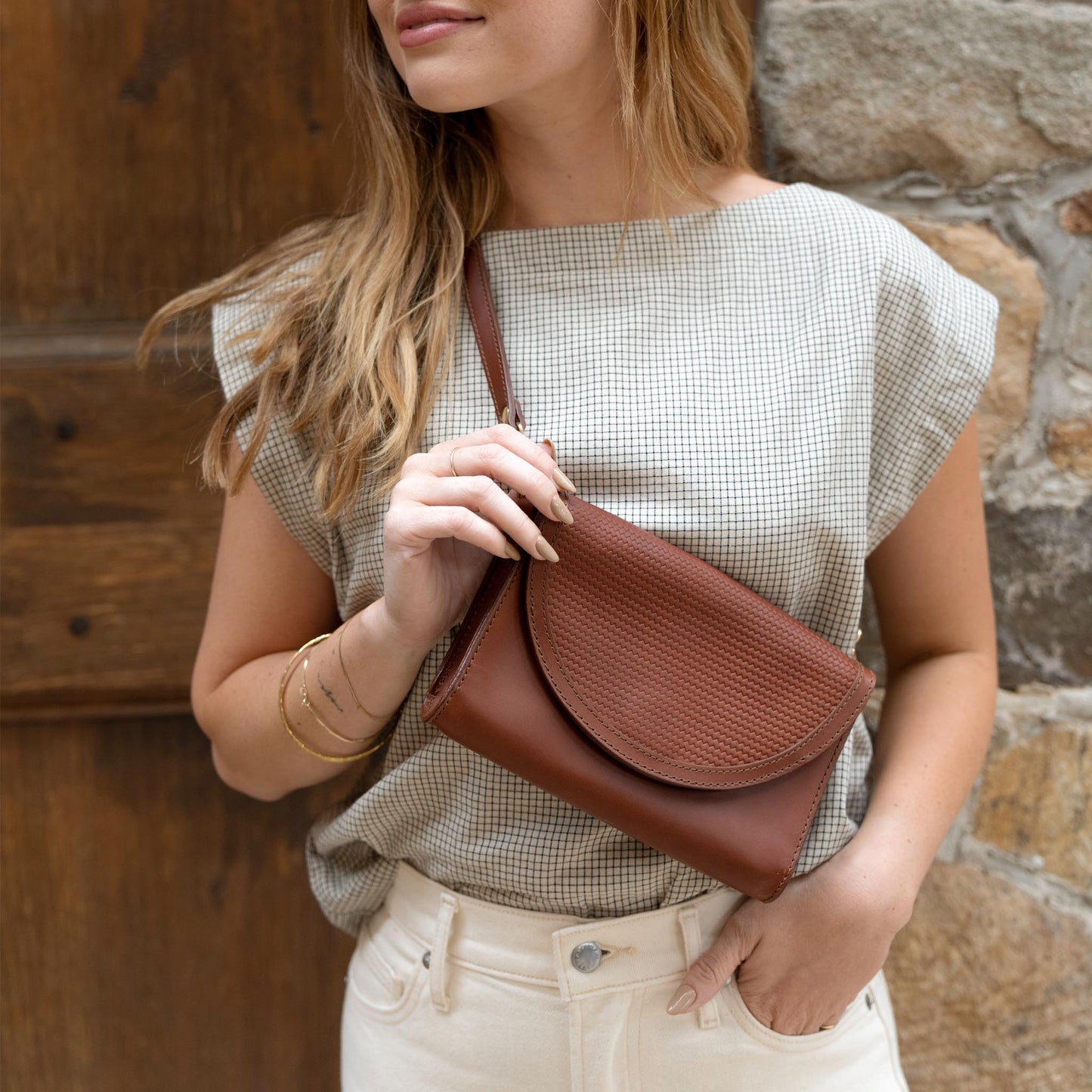 
                  
                    Cleo Convertible Crossbody Woven Brandy
                  
                