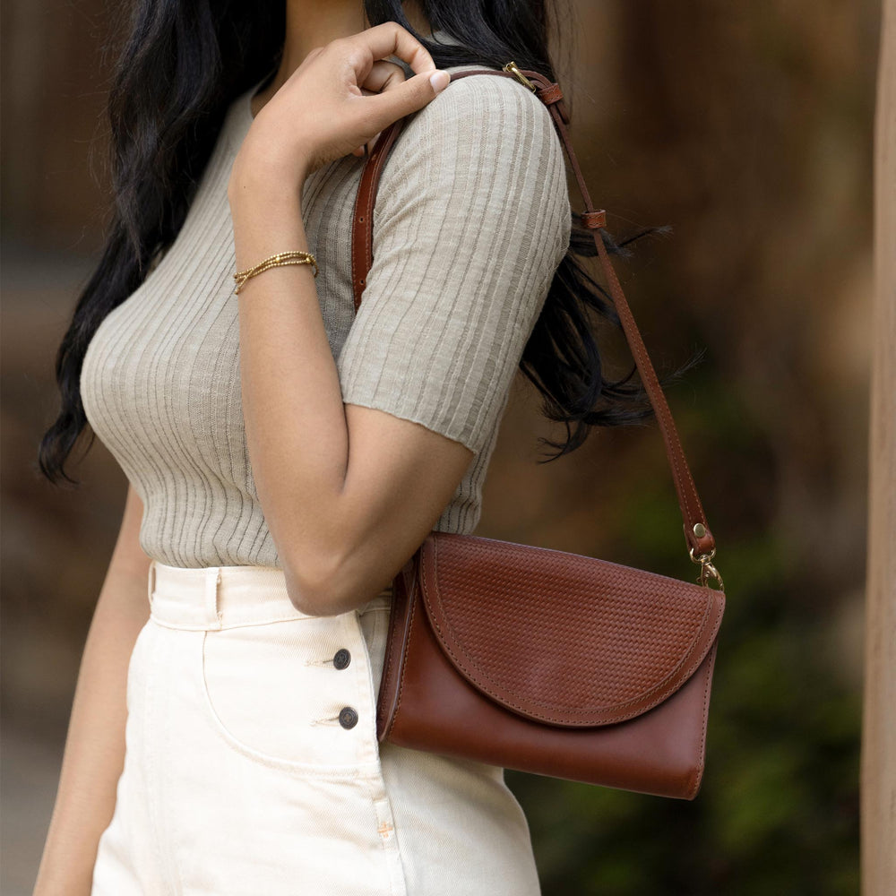 
                  
                    Cleo Convertible Crossbody Woven Brandy
                  
                