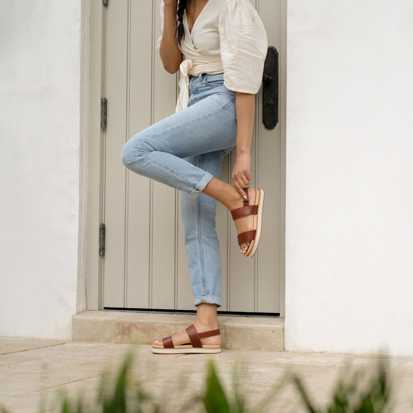 
                  
                    Go-To Flatform Sandal Brandy
                  
                