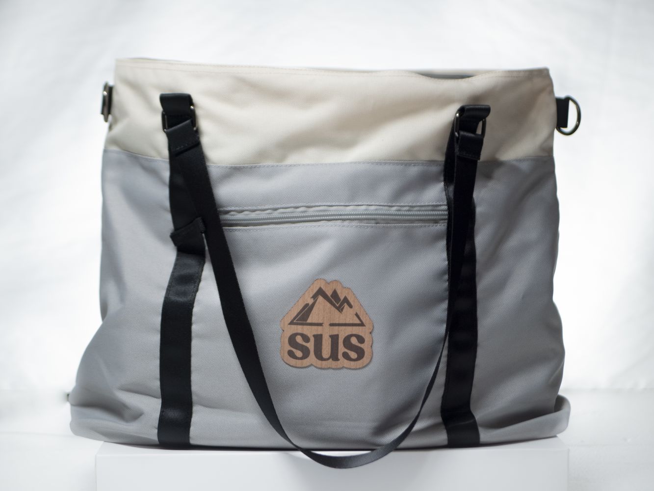 
                  
                    Everyone's SUS Tote Bag - 15L
                  
                